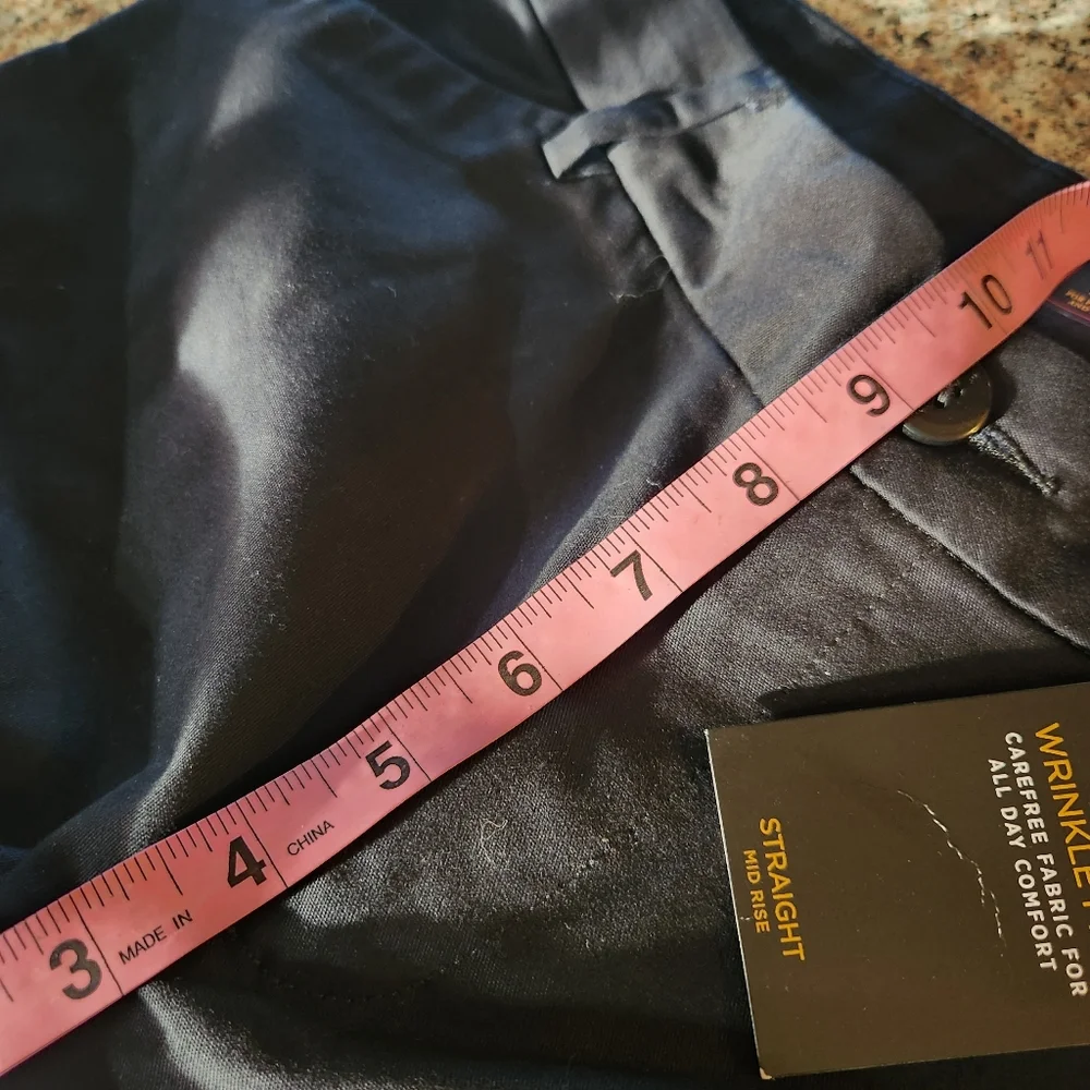 LEE Mid-Rise Straight Leg Pants